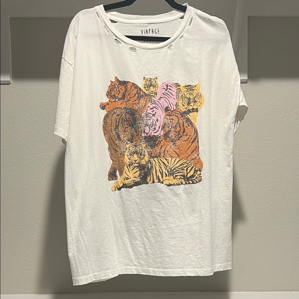 Wild Tiger Graphic Short Sleeve Tee